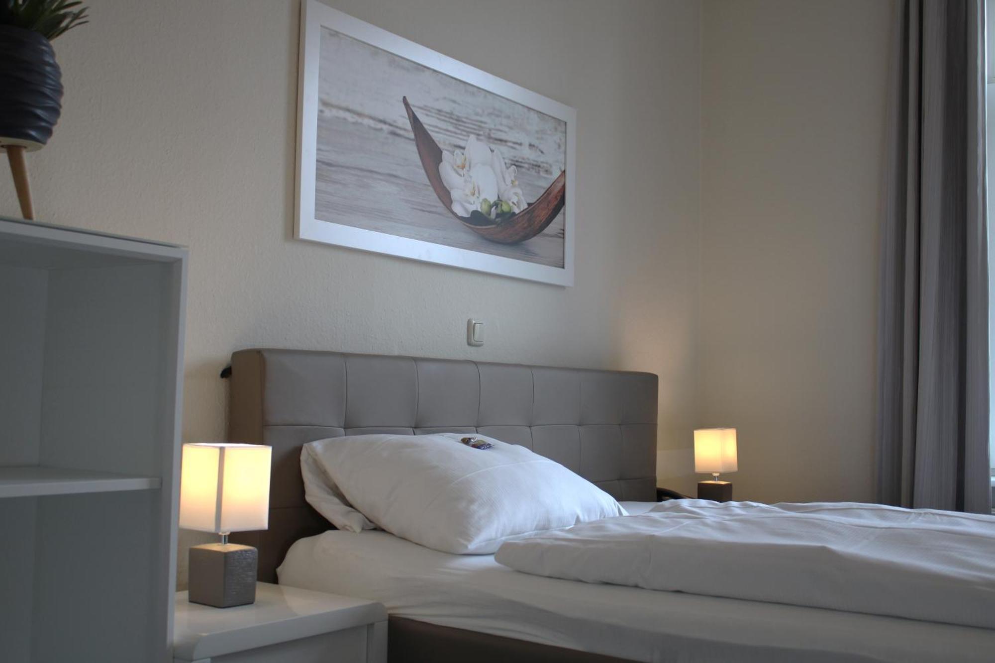 Hotel Adler & Eventlocation Gmbh Itzehoe Luaran gambar